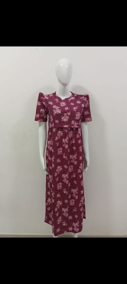 Graceful Beneath Bougainvillea Blooms - Feeding