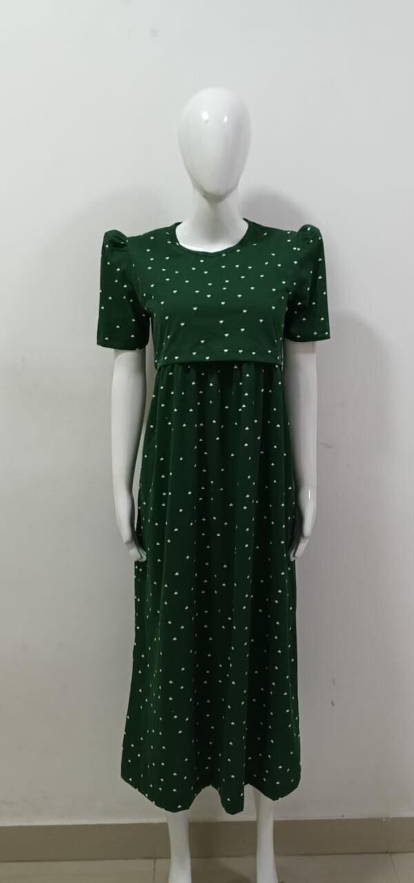 Green Little Hearts - Feeding