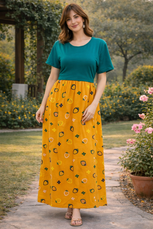 Yellow Strawberry  - Dual Tone  Feeding