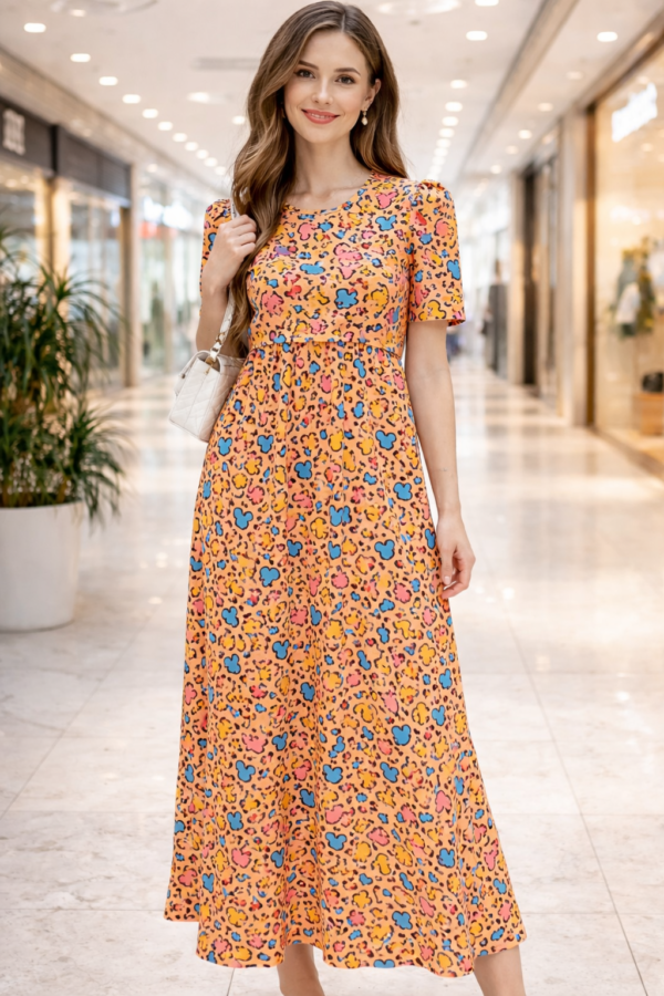 Mickey Face - Feeding