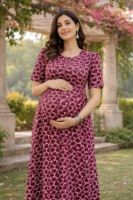 Maroon Treaded in Feeding