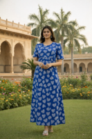 Lovely Hearts - Feeding